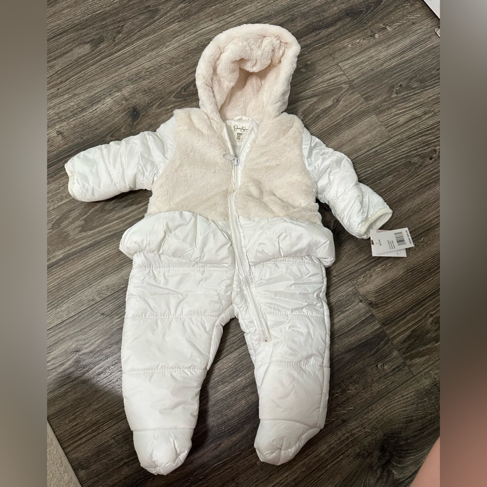 Baby snowsuit - Picture 1 of 4